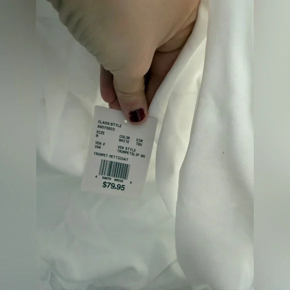 NWT DAVID'S BRIDAL Trumpet Slip - Picture 7 of 10